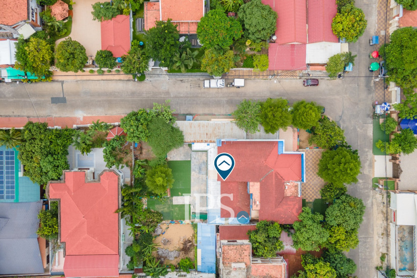 9 Bedroom Commercial Villa For Rent - Boeung Kak 2, Phnom Penh
