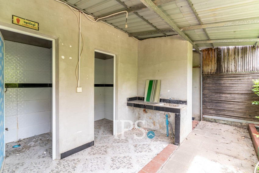 9 Bedroom Commercial Villa For Rent - Boeung Kak 2, Phnom Penh