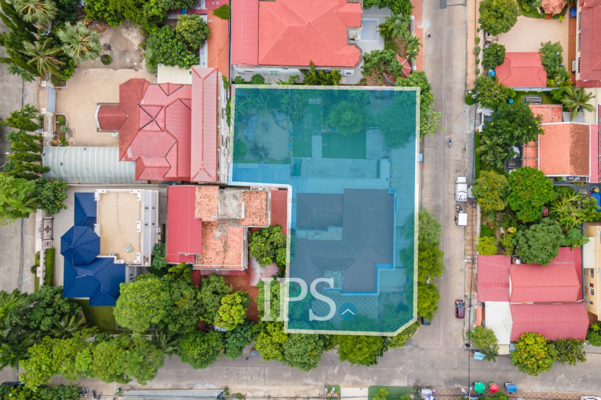 9 Bedroom Commercial Villa For Rent - Boeung Kak 2, Phnom Penh