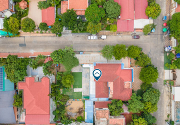 9 Bedroom Commercial Villa For Rent - Boeung Kak 2, Phnom Penh thumbnail