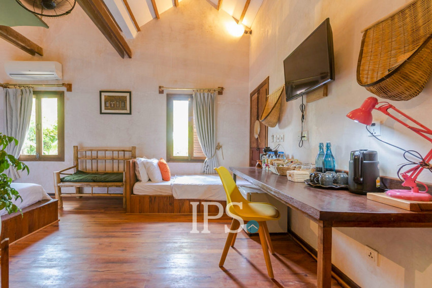 4 Unit Wooden House and Restaurant For Rent - Kandaek, Prasat Bakong, Siem Reap