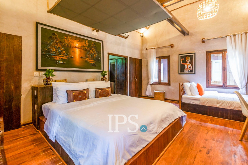 4 Unit Wooden House and Restaurant For Rent - Kandaek, Prasat Bakong, Siem Reap