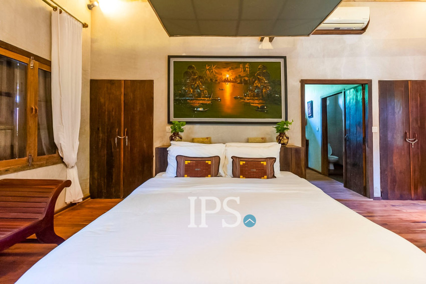 4 Unit Wooden House and Restaurant For Rent - Kandaek, Prasat Bakong, Siem Reap