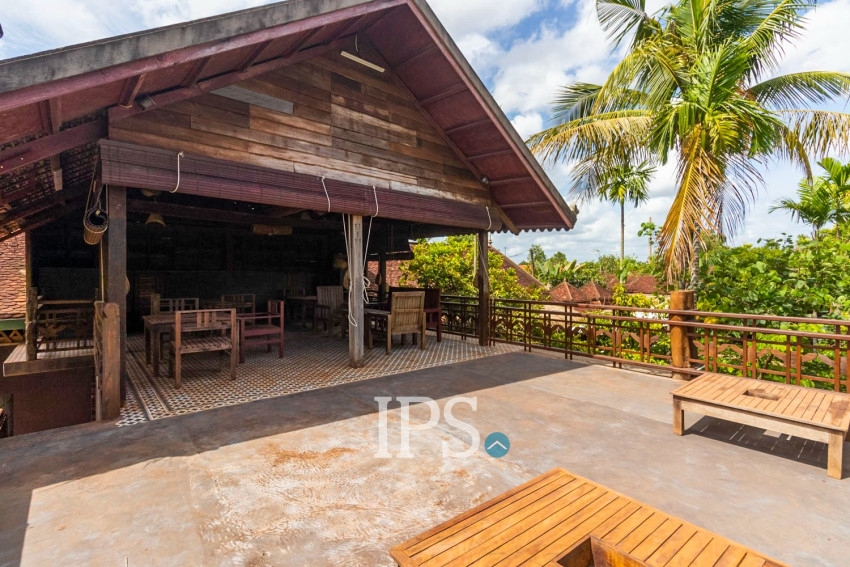 4 Unit Wooden House and Restaurant For Rent - Kandaek, Prasat Bakong, Siem Reap