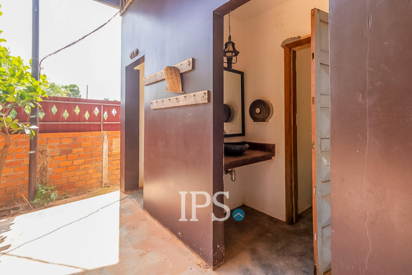 4 Unit Wooden House and Restaurant For Rent - Kandaek, Prasat Bakong, Siem Reap