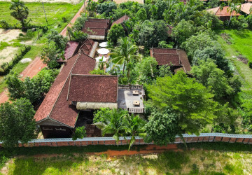 4 Unit Wooden House and Restaurant For Rent - Kandaek, Prasat Bakong, Siem Reap thumbnail