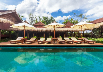 4 Unit Wooden House and Restaurant For Rent - Kandaek, Prasat Bakong, Siem Reap thumbnail