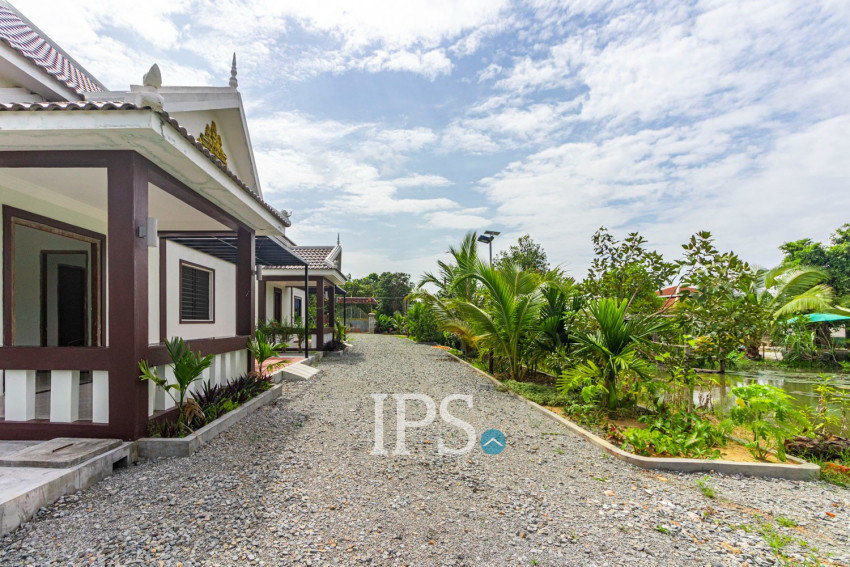 2 Bedroom House For Rent - Sangkat Siem Reap, Siem Reap