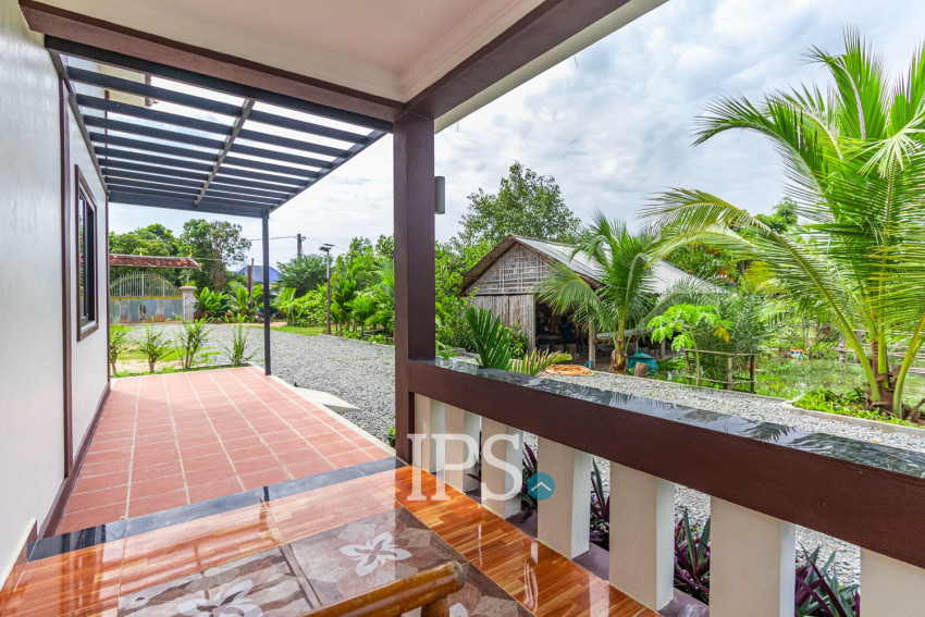 2 Bedroom House For Rent - Sangkat Siem Reap, Siem Reap