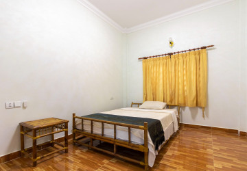 2 Bedroom House For Rent - Sangkat Siem Reap, Siem Reap thumbnail
