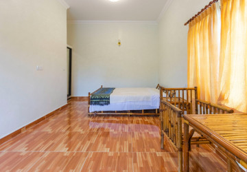 2 Bedroom House For Rent - Sangkat Siem Reap, Siem Reap thumbnail