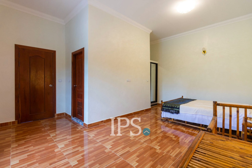 2 Bedroom House For Rent - Sangkat Siem Reap, Siem Reap