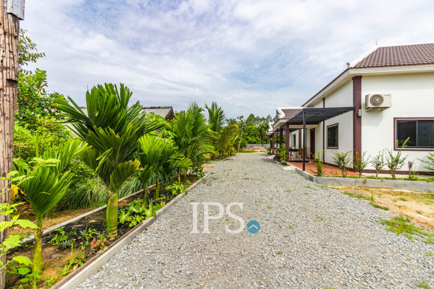 2 Bedroom House For Rent - Sangkat Siem Reap, Siem Reap