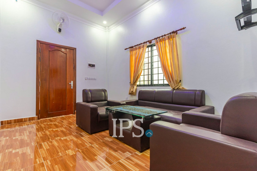 2 Bedroom House For Rent - Sangkat Siem Reap, Siem Reap
