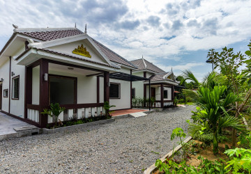 2 Bedroom House For Rent - Sangkat Siem Reap, Siem Reap thumbnail