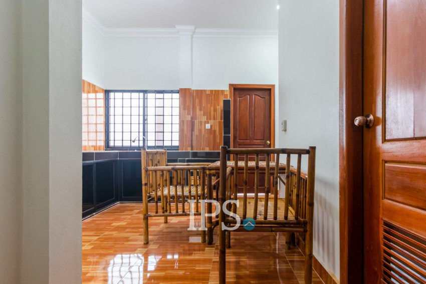 2 Bedroom House For Rent - Sangkat Siem Reap, Siem Reap