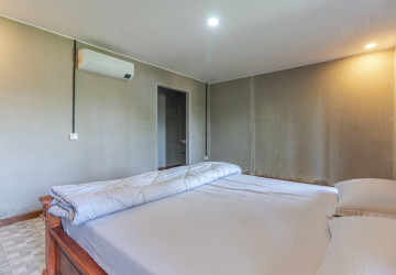 2 Bedroom House For Rent - Sala Kamruek, Siem Reap thumbnail