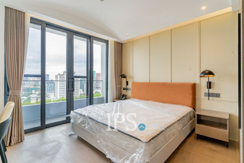 2 Bedroom Serviced Apartment For Rent - Tonle Bassac, Phnom Penh