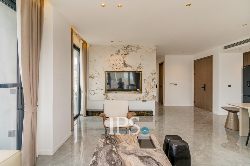 2 Bedroom Serviced Apartment For Rent - Tonle Bassac, Phnom Penh