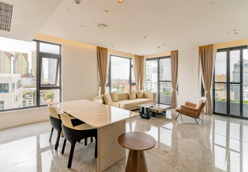 2 Bedroom Serviced Apartment For Rent - Tonle Bassac, Phnom Penh thumbnail