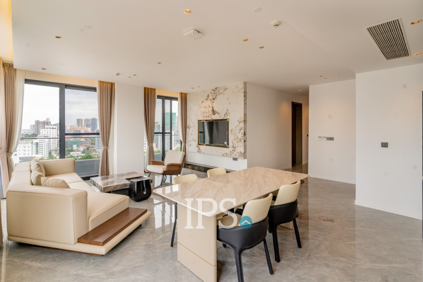 2 Bedroom Serviced Apartment For Rent - Tonle Bassac, Phnom Penh