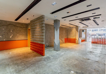 480 Sqm Retail Space For Rent - BKK1, Phnom Penh thumbnail