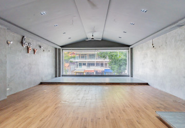 480 Sqm Retail Space For Rent - BKK1, Phnom Penh thumbnail