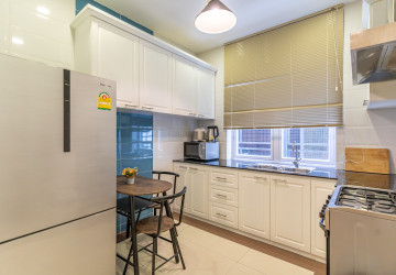 44 Sqm Studio Serviced Apartment For Rent - BKK 1, Phnom Penh thumbnail