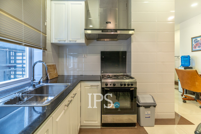 44 Sqm Studio Serviced Apartment For Rent - BKK 1, Phnom Penh