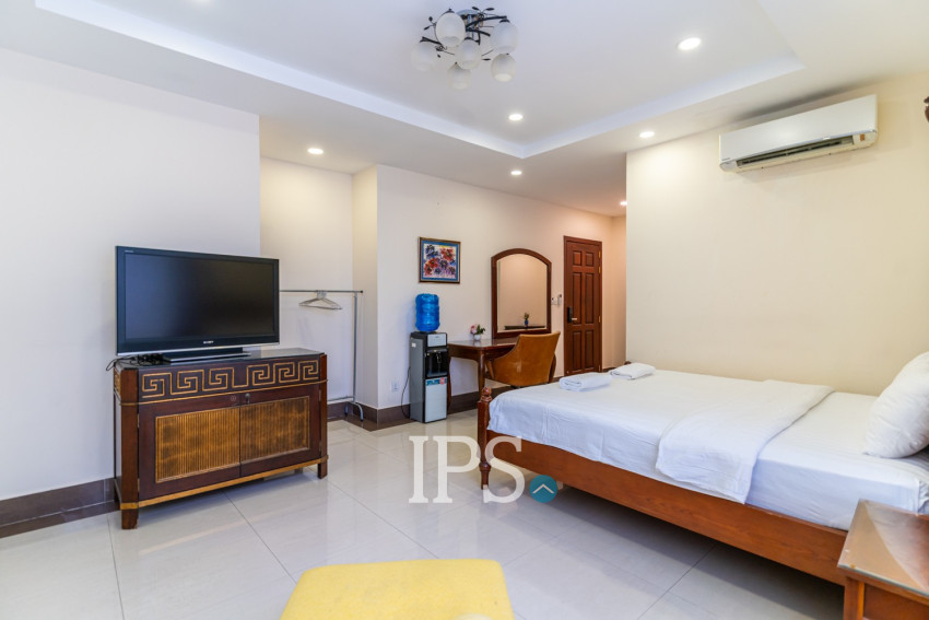 44 Sqm Studio Serviced Apartment For Rent - BKK 1, Phnom Penh