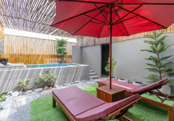 44 Sqm Studio Serviced Apartment For Rent - BKK 1, Phnom Penh thumbnail