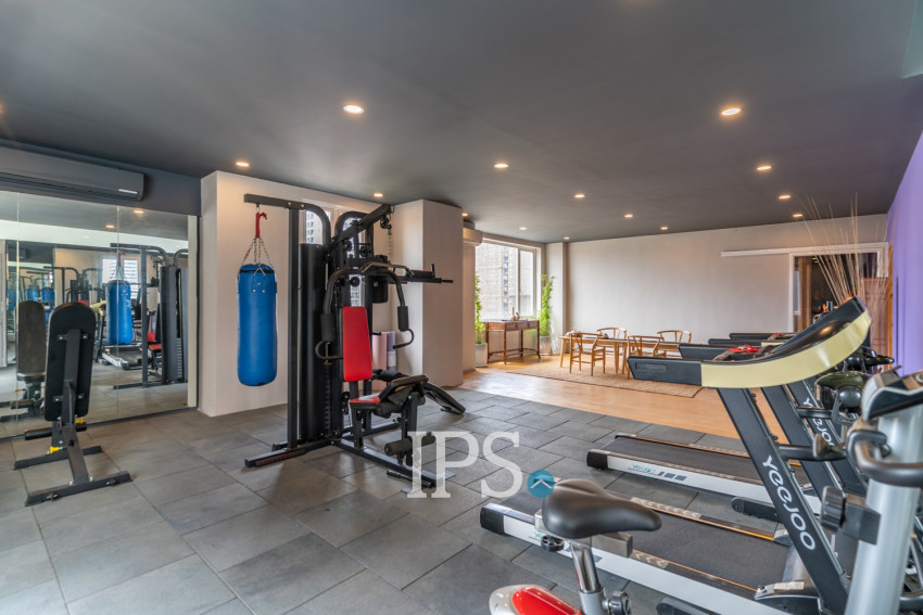 44 Sqm Studio Serviced Apartment For Rent - BKK 1, Phnom Penh
