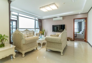 4 Bedroom Penthouse  For Sale - DeCastle Royal, BKK1, Phnom Penh thumbnail
