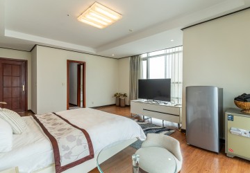 4 Bedroom Penthouse  For Sale - DeCastle Royal, BKK1, Phnom Penh thumbnail