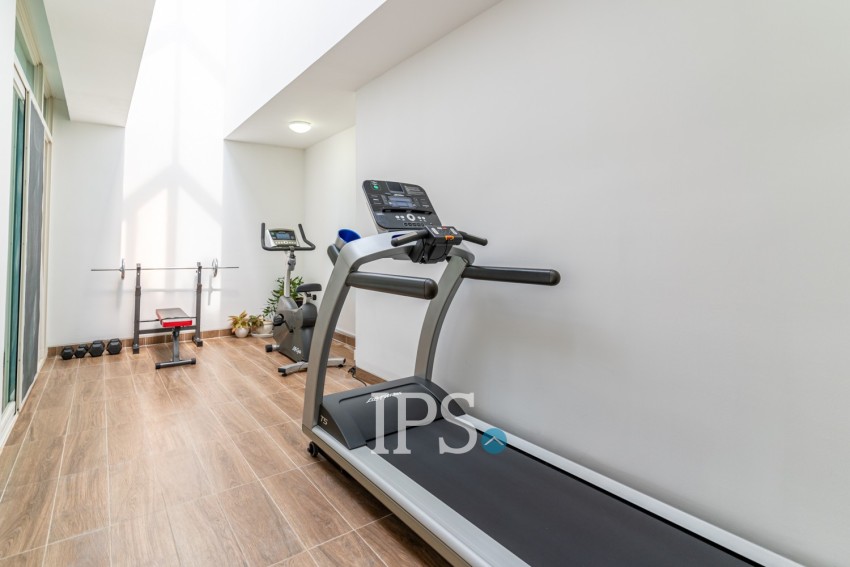 4 Bedroom Penthouse  For Sale - DeCastle Royal, BKK1, Phnom Penh