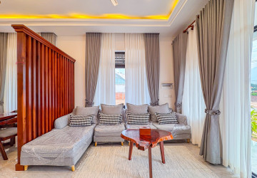 3 Bedroom Villa For Rent - Sangkat Siem Reap, Siem Reap thumbnail