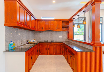 3 Bedroom Villa For Rent - Sangkat Siem Reap, Siem Reap thumbnail