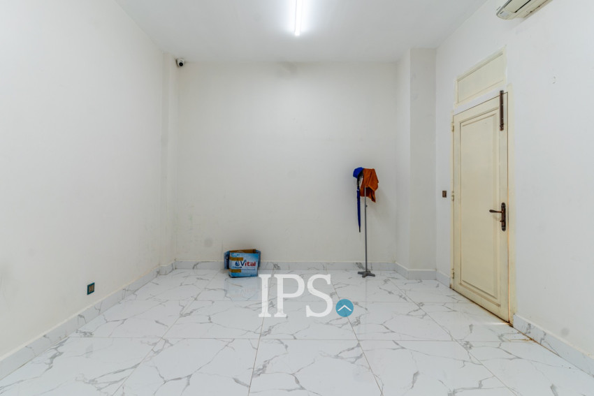 5 Bedroom Commercial Villa For Rent - Boeung Kak 1, Phnom Penh