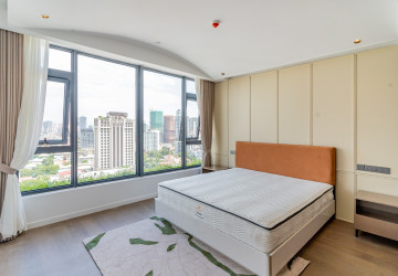 2 Bedroom Serviced Apartment For Rent - Tonle Bassac, Phnom Penh thumbnail