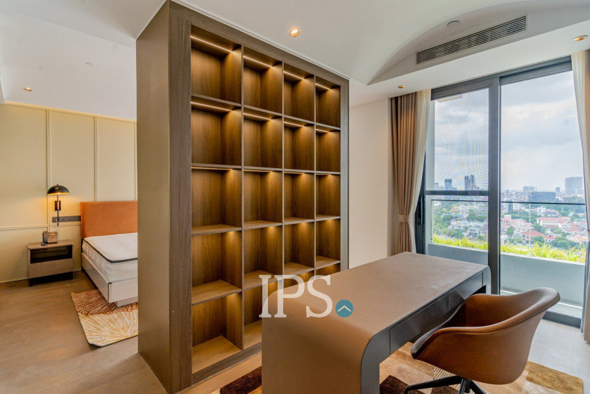 2 Bedroom Serviced Apartment For Rent - Tonle Bassac, Phnom Penh
