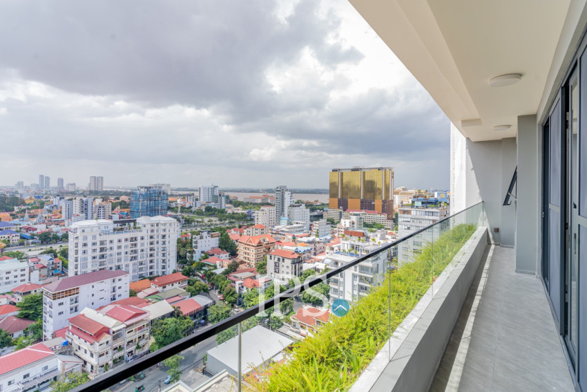 2 Bedroom Serviced Apartment For Rent - Tonle Bassac, Phnom Penh