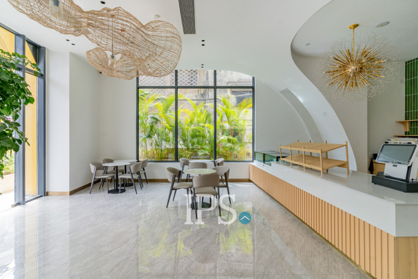 3 Bedroom Penthouse Serviced Apartment For Rent - Tonle Bassac, Phnom Penh