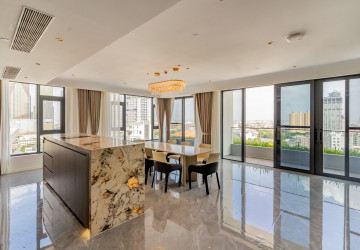 3 Bedroom Penthouse Serviced Apartment For Rent - Tonle Bassac, Phnom Penh thumbnail
