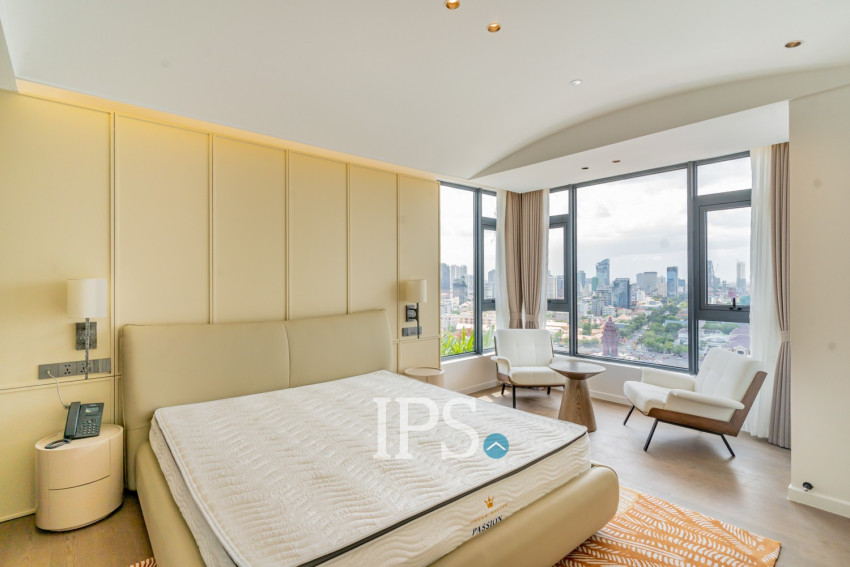3 Bedroom Penthouse Serviced Apartment For Rent - Tonle Bassac, Phnom Penh