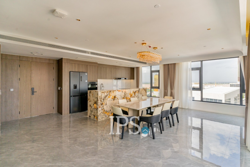 3 Bedroom Penthouse Serviced Apartment For Rent - Tonle Bassac, Phnom Penh