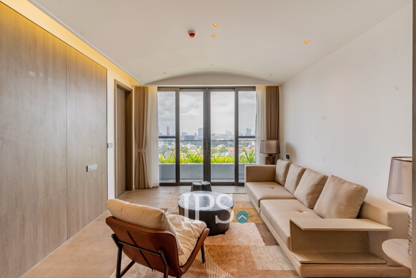 3 Bedroom Penthouse Serviced Apartment For Rent - Tonle Bassac, Phnom Penh