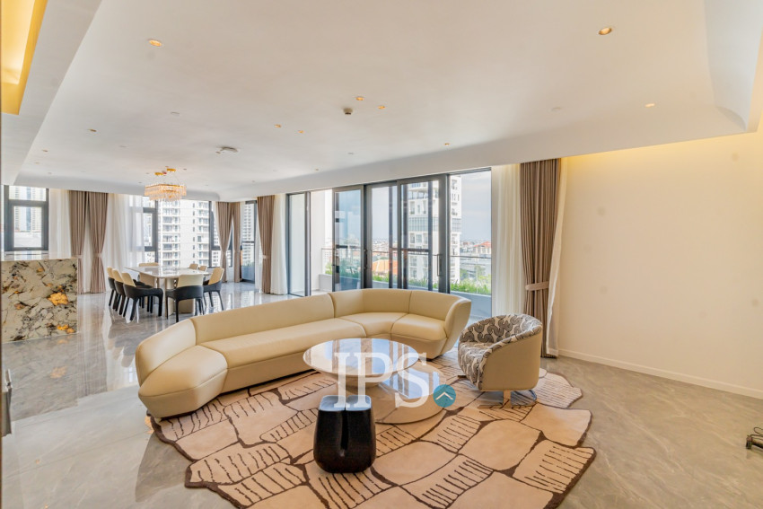3 Bedroom Penthouse Serviced Apartment For Rent - Tonle Bassac, Phnom Penh