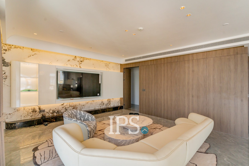 3 Bedroom Penthouse Serviced Apartment For Rent - Tonle Bassac, Phnom Penh