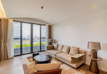 3 Bedroom Penthouse Serviced Apartment For Rent - Tonle Bassac, Phnom Penh thumbnail
