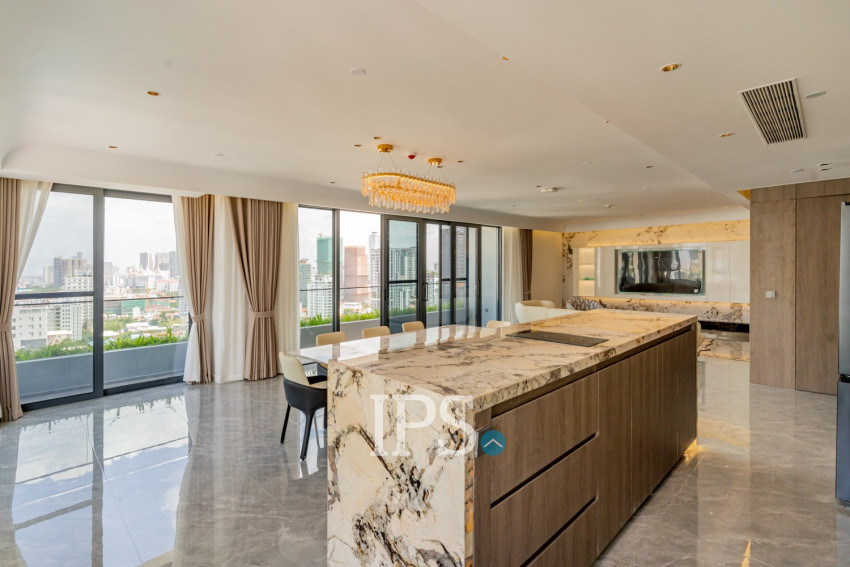 3 Bedroom Penthouse Serviced Apartment For Rent - Tonle Bassac, Phnom Penh